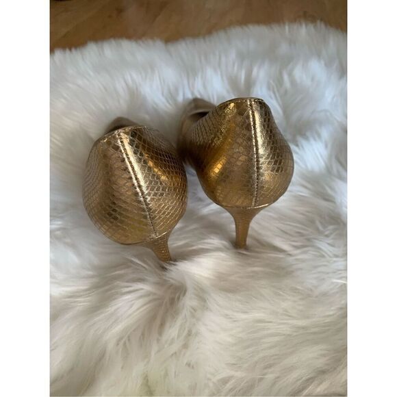 Michael Kors Claire Pumps gold Metallic Leather (Size 7.5 M / used) - Picture 2 of 10
